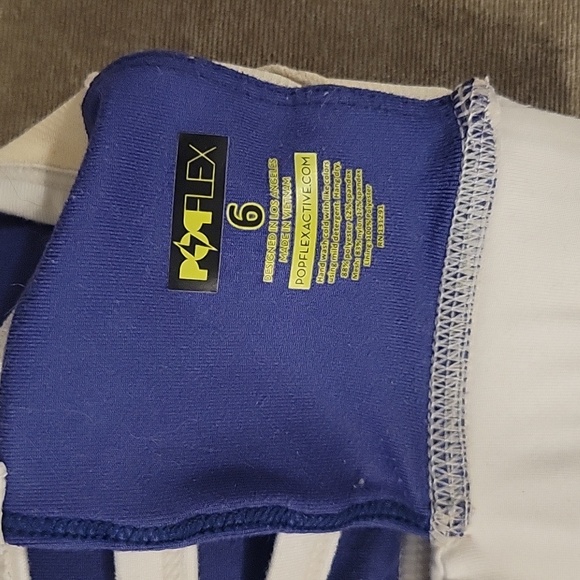 Popflex Set the Bar Sports Bra - Picture 7 of 7